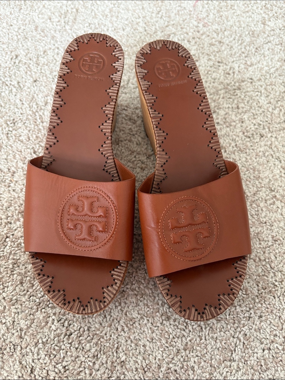 Tory Burch Patty Wedge Leather Slide Sandals in Cognac Brown